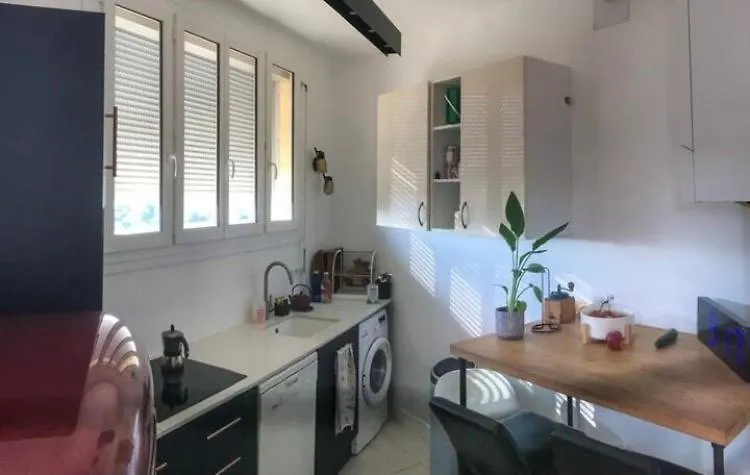 Appartement Rue La Fayette à Paris 0*,