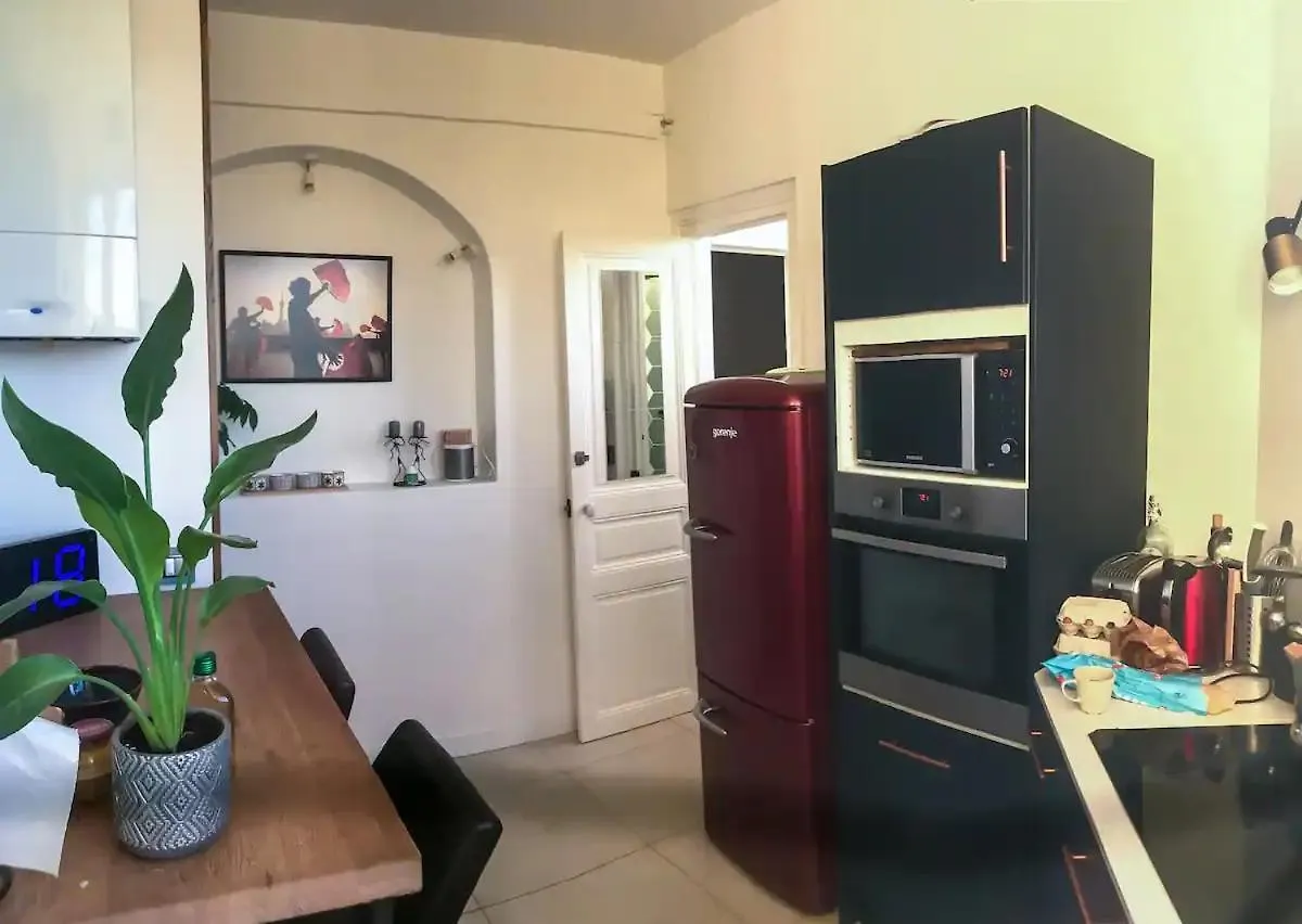 Rue La Fayette Apartment Paris Homestay